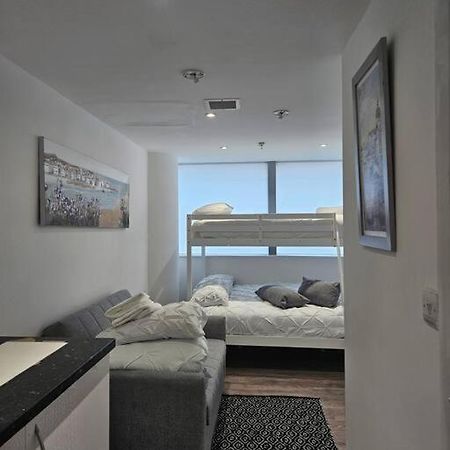Small Studio For Group Of 5 In Delta Croydon Dpf3 外观 照片