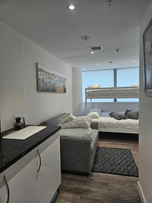 Small Studio For Group Of 5 In Delta Croydon Dpf3 外观 照片